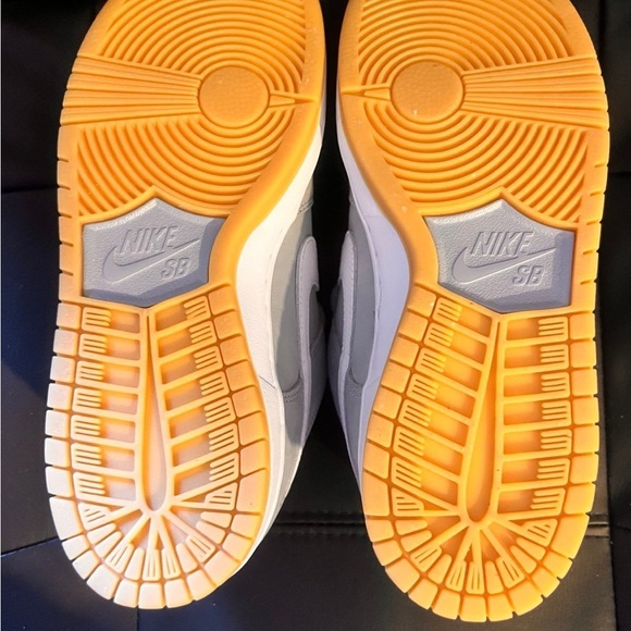 SB Dunk Low Pro ISO Skate Shoes Orange Label Size 7 Men / 8.5 Women FIRM - Picture 11 of 11